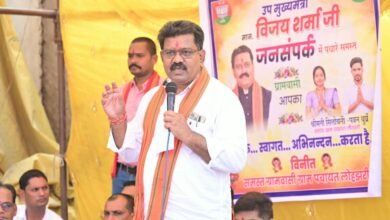 उपमुख्यमंत्री श्री विजय शर्मा ने ग्राम लोहझरी में ग्रामीणों के बीच बैठकर किया सीधा संवाद