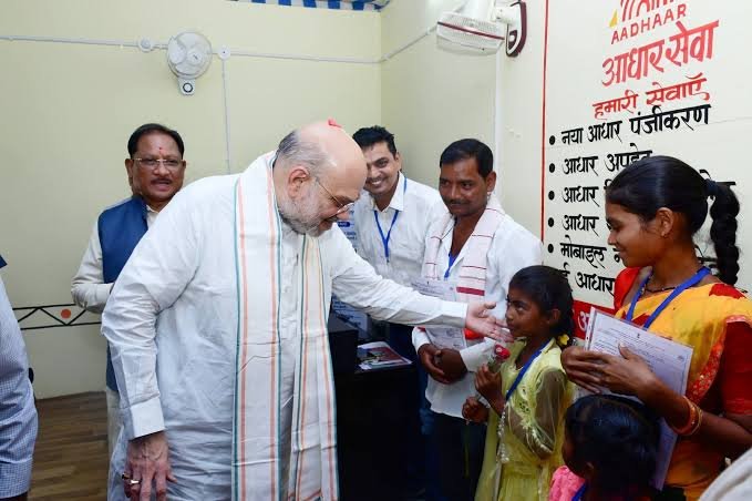 सुरक्षा कैंपों को सेवा डेरा में तब्दील कर दूरदराज के गांवों में पहुंचाई जा रही शासन की विभिन्न योजनाएं सुरक्षा कैंपों को सेवा डेरा में तब्दील कर दूरदराज के गांवों में पहुंचाई जा रही शासन की विभिन्न योजनाएं