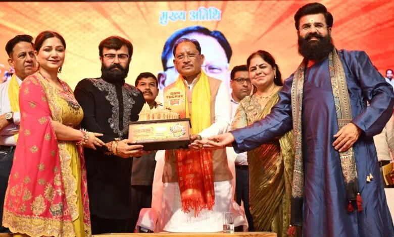 गरबा महोत्सव हमारी समृद्ध सांस्कृतिक परंपरा और मातृशक्ति के सम्मान का प्रतीक : मुख्यमंत्री साय